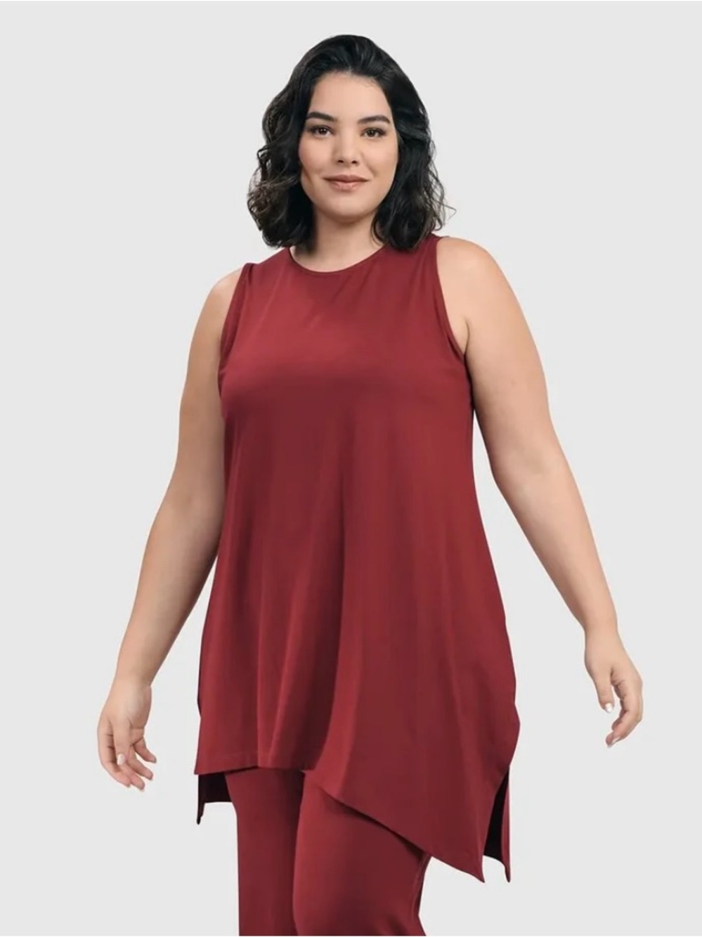NWT Alembika Essential Sleeveless Asymmetrical Tunic Top Plum